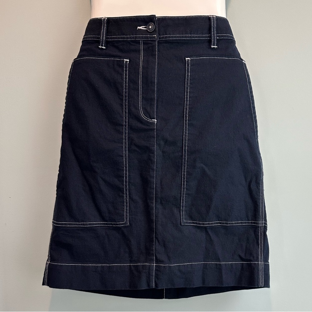 Land’s End Nautical blue with white stitching skirt size 8